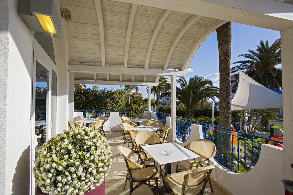Hotel Ambassador Grottammare Exterior photo